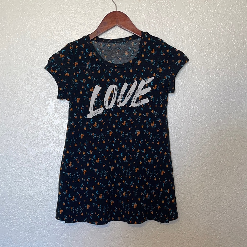 Mudd flower top size 10
